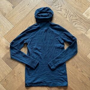 NWOT - Athleta Ribbed Hooded Top